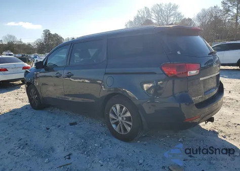 2016 Kia Sedona Lx z USA, uszkodzony, nr VIN KNDMB5C11G6113931